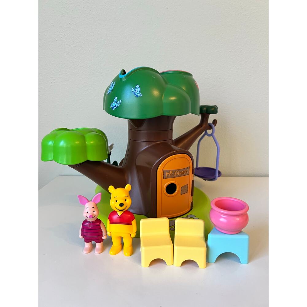 Playmobil 1.2.3 & Disney: Winnie's & Piglet's Tree House​ Complete Set